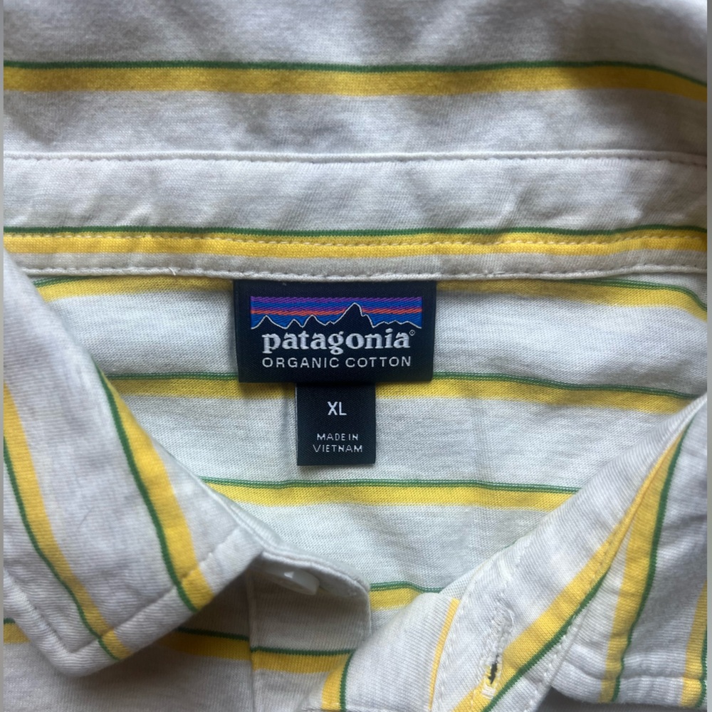 Patagonia Men’s XL Striped Polo - Picture 3 of 3